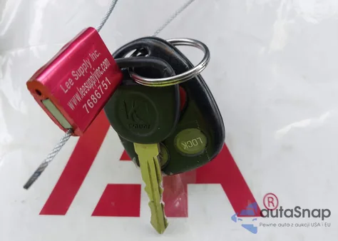 2003 Saturn L-Series L300 из США, поврежденный, VIN 1G8JW54R43Y508822